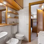 Appartement Fronte Mare Con Posto Auto Privato Lt